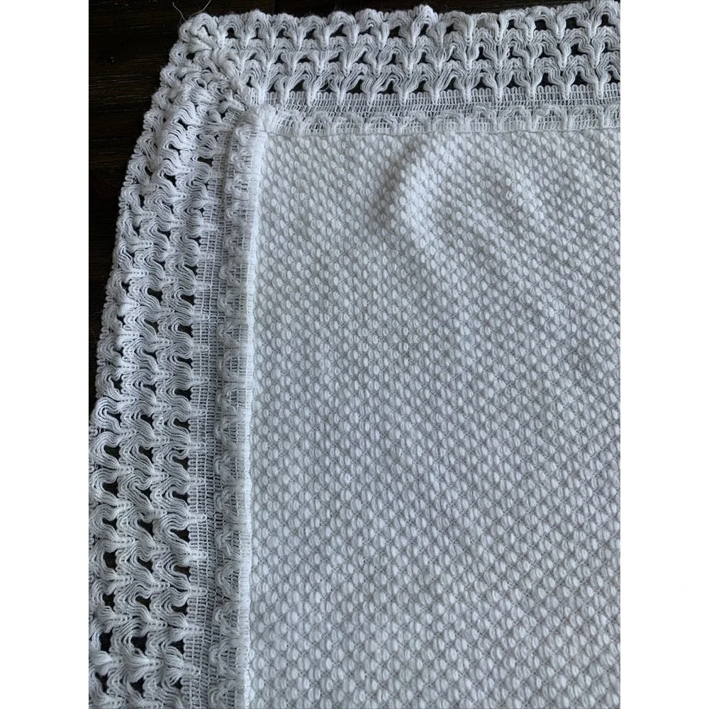 Vintage Celebrity Knitwear Crochet Knit Baby Blanket 33x30 Christening Baptism